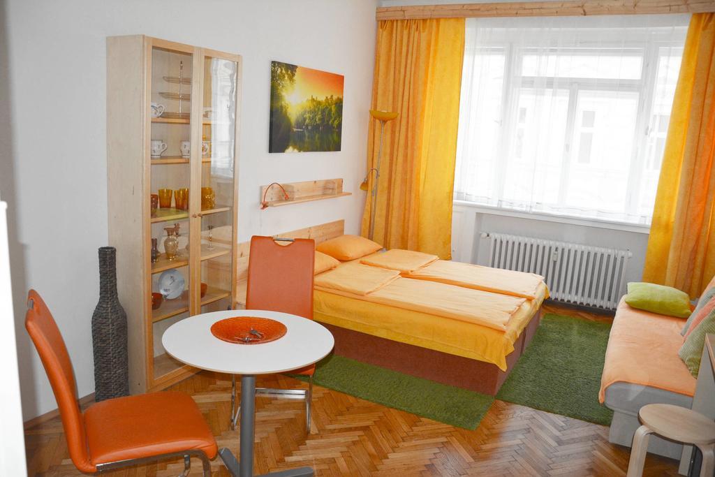 Apartmany Machek Praag Kamer foto