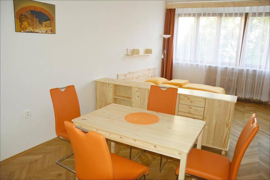 Apartmany Machek Praag Buitenkant foto