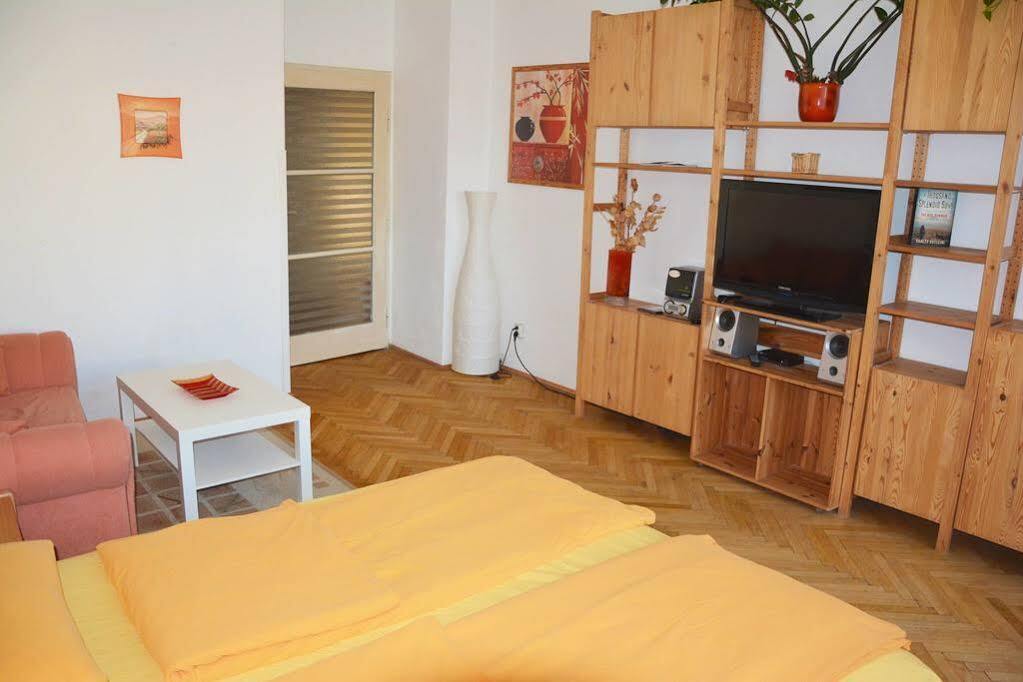 Apartmany Machek Praag Buitenkant foto