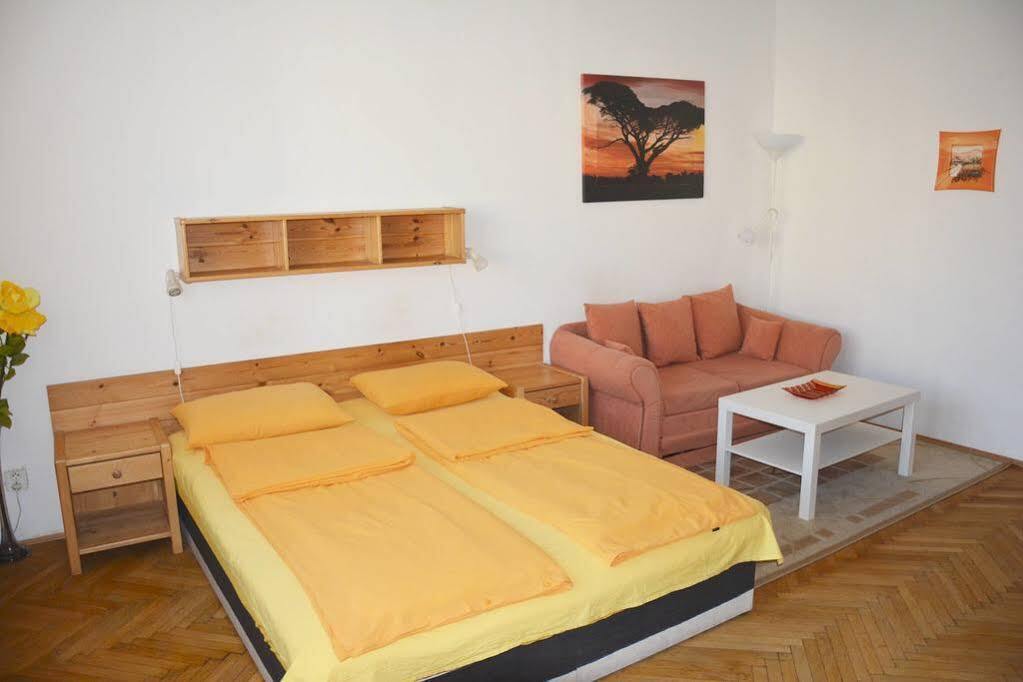 Apartmany Machek Praag Buitenkant foto